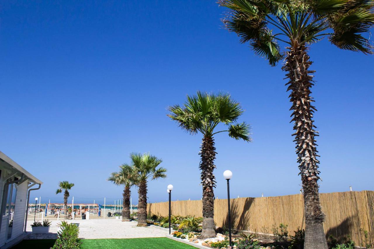 Aurora Beach & Suite Margherita Di Savoia Zewnętrze zdjęcie